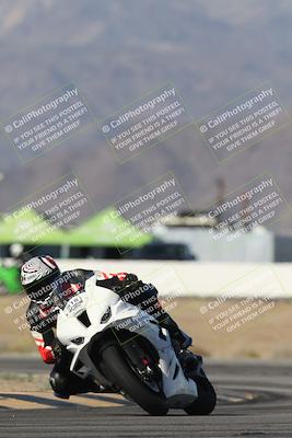 media/Jan-15-2026-Racers Edge (Thu) [[dfebeb70ab]]/3-B Group/Session 1 Turn 15/